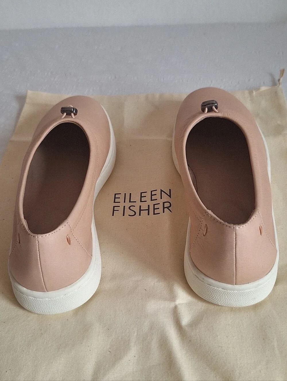 NWT Eileen Fisher Women’s Leather Slip-On Sneakers in Blush
